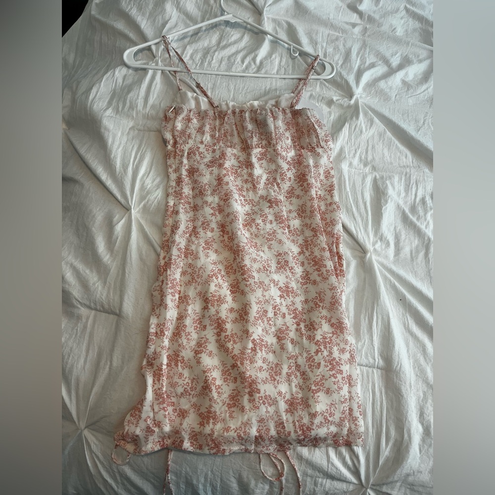 princess polly IVY HOLLOW MINI DRESS WHITE/PINK !!🌸✨🤍 - Picture 6 of 6